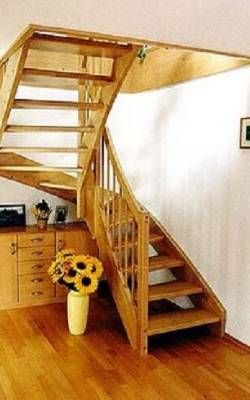 halbgewendelte Treppe, hergestellt von Immerthal Holztechnik GmbH