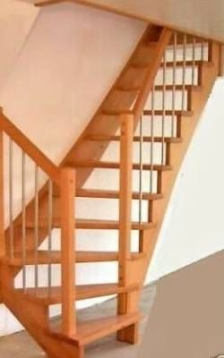 viertelgewendelte Treppe mit Geländer aus Holz von Immerthal Holztechnik GmbH