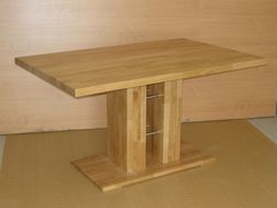 moderner Holztisch